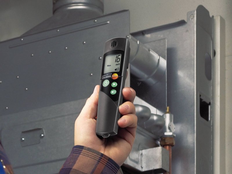 Testo 317-3 - Kapesný detektor CO 0–1999 ppm